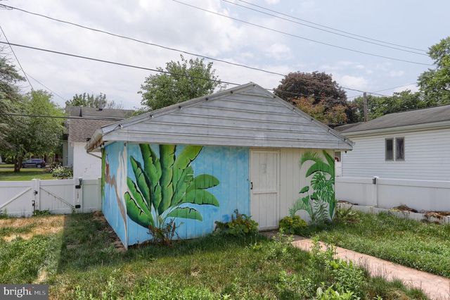 129 POPLAR AVE, Hummelstown, PA 17036