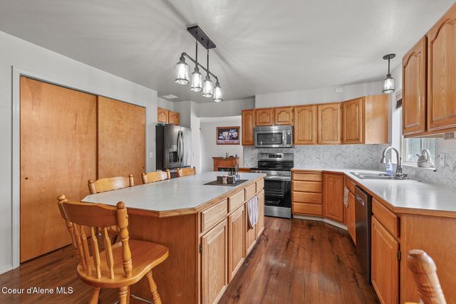 880 E Chilco RD, Rathdrum, ID 83858