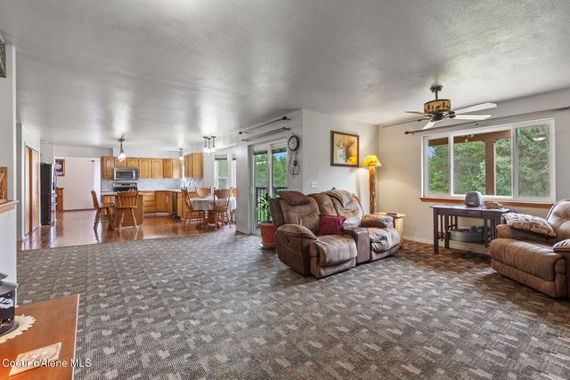 880 E Chilco RD, Rathdrum, ID 83858