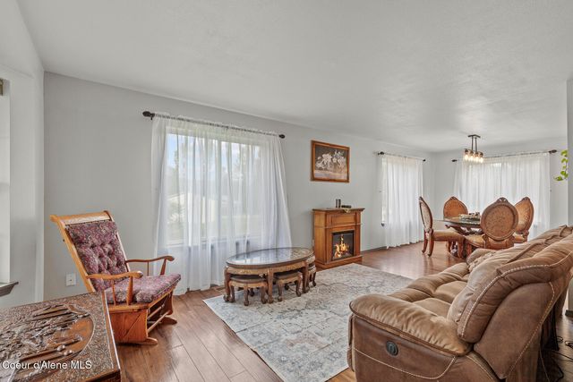 880 E Chilco RD, Rathdrum, ID 83858