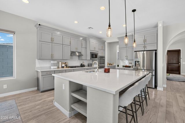 10730 E DIFFRACTION Avenue, Mesa, AZ 85212
