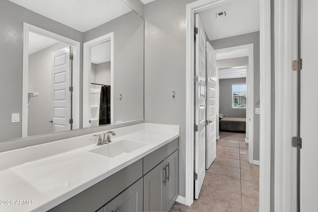 10730 E DIFFRACTION Avenue, Mesa, AZ 85212