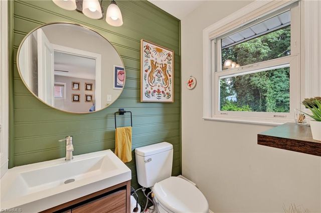 1442 Capri Road, Winston-salem, NC 27103