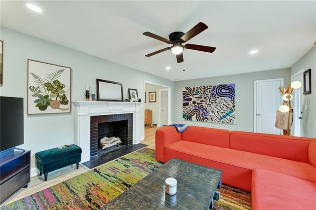 1442 Capri Road, Winston-salem, NC 27103