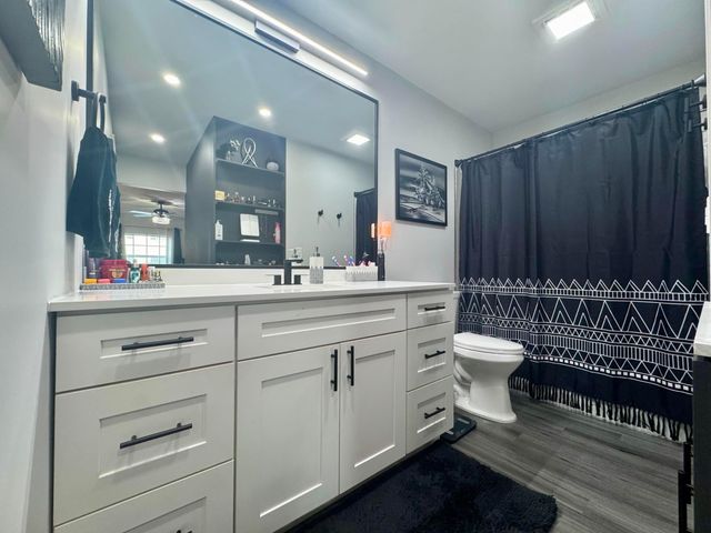 140 CYPRESS CLUB Drive 407, Pompano Beach, FL 33060