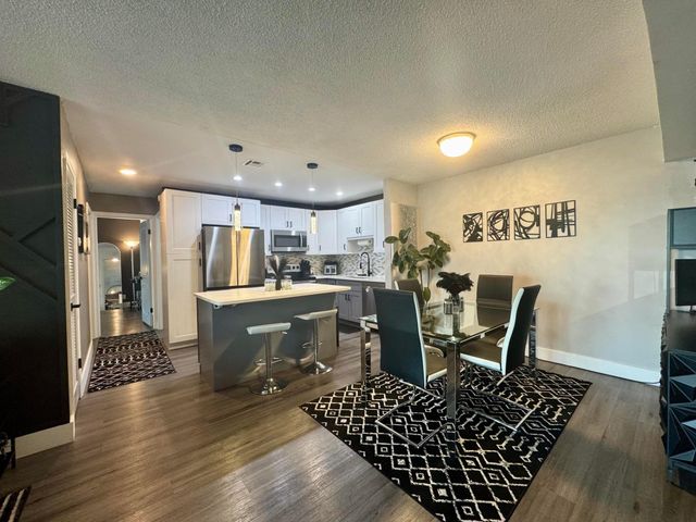 140 CYPRESS CLUB Drive 407, Pompano Beach, FL 33060