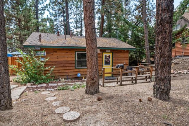 42955 Encino, Big Bear Lake, CA 92315
