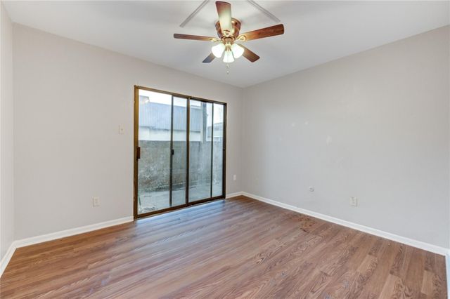 8519 Hearth Drive 28, Houston, TX 77054