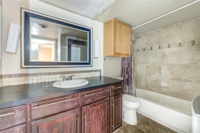 8519 Hearth Drive 28, Houston, TX 77054