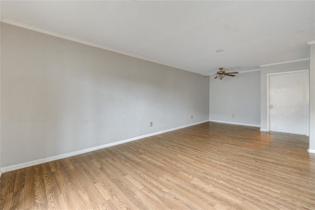 8519 Hearth Drive 28, Houston, TX 77054