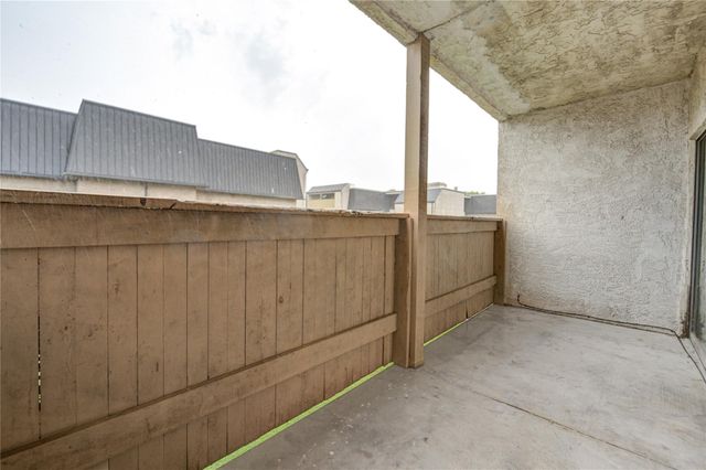 8519 Hearth Drive 28, Houston, TX 77054