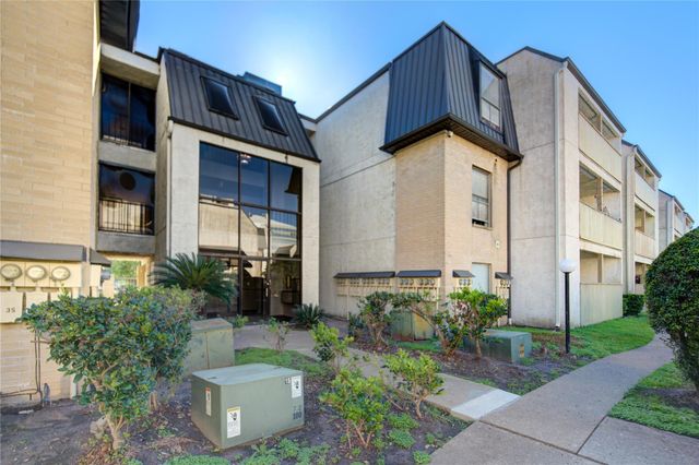 8519 Hearth Drive 28, Houston, TX 77054