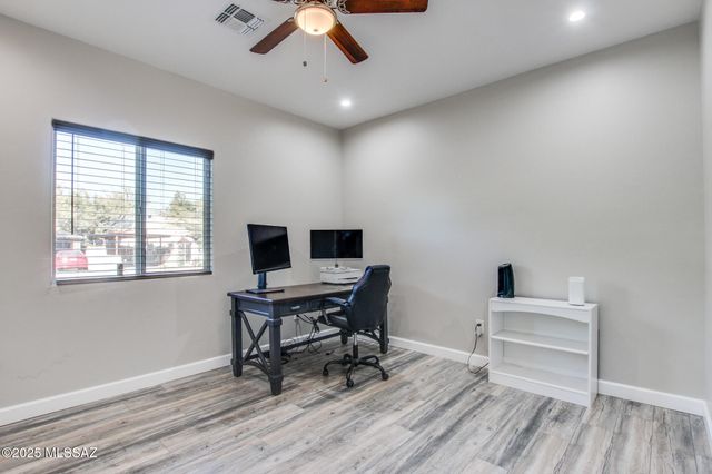 3304 E Elida Street, Tucson, AZ 85716