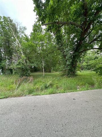 0 Larkspur Street, Houston, TX 77033