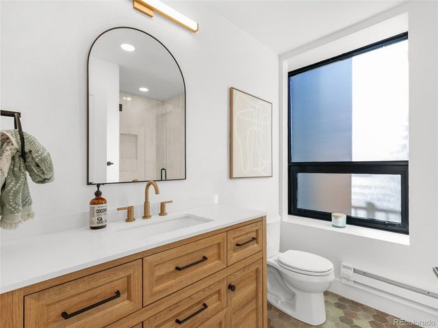 27972 Meadow Dr 220, Evergreen, CO 80439