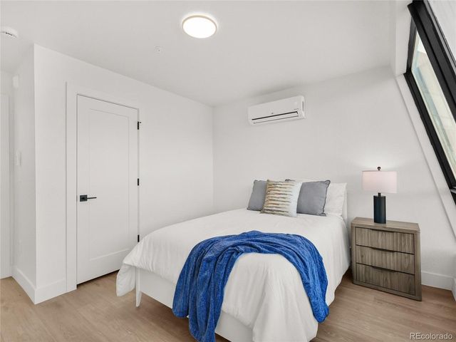 27972 Meadow Dr 220, Evergreen, CO 80439