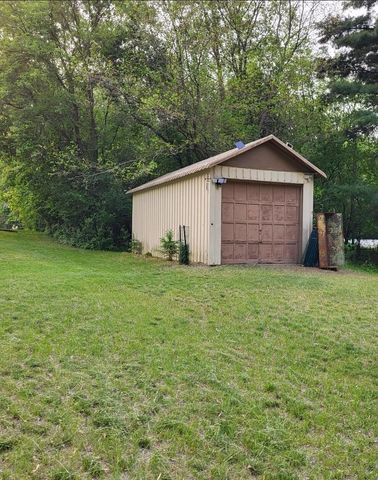 N9407 32nd DRIVE, Berlin, WI 54923