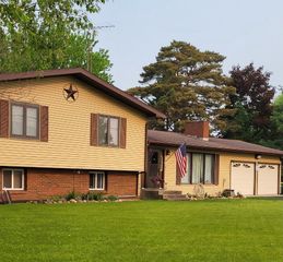 N9407 32nd DRIVE, Berlin, WI 54923