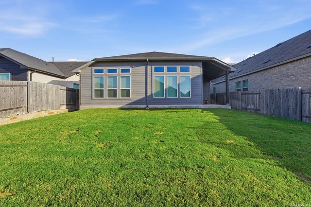 369 Durian Loop, Buda, TX 78610