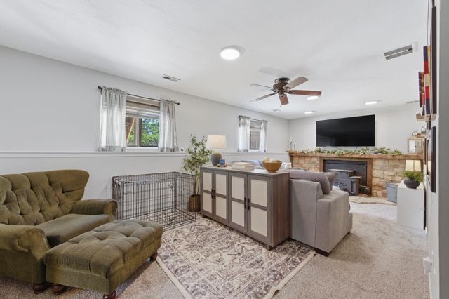 506 S Mount Carmel, Wichita, KS 67213