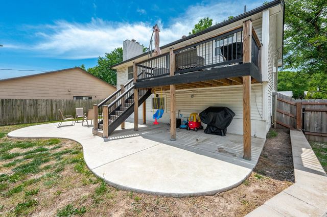 506 S Mount Carmel, Wichita, KS 67213