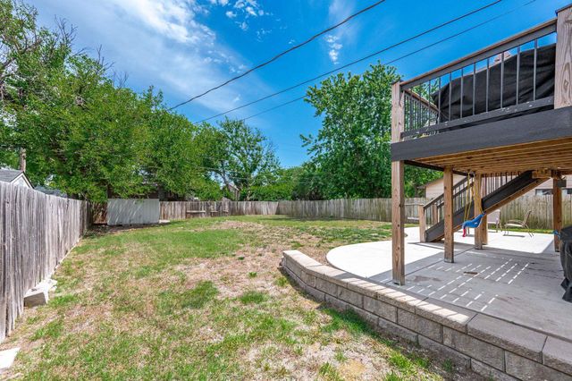 506 S Mount Carmel, Wichita, KS 67213