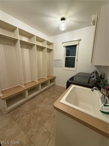 23201 Lakeridge Way, Columbia Station, OH 44028