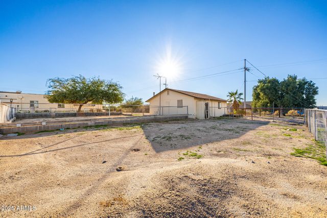 21800 W EAGLE MOUNTAIN Road, Buckeye, AZ 85326