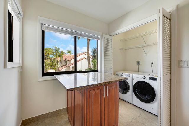 7902 Seville Place 1604, Boca Raton, FL 33433