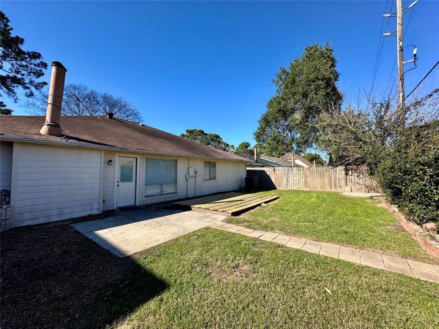 21706 Nickerton Lane, Spring, TX 77388