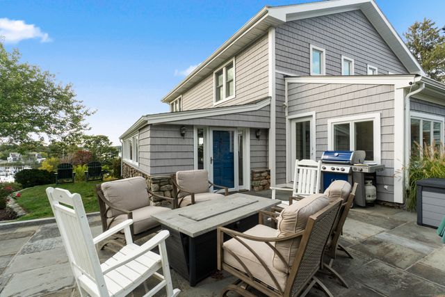 39 Gled Hill Street, Stonington, CT 06355