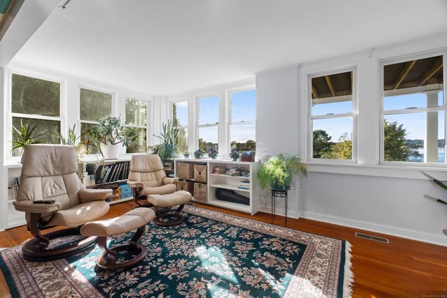 39 Gled Hill Street, Stonington, CT 06355