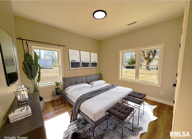 333 S Hanseman Street, Carbondale, IL 62901