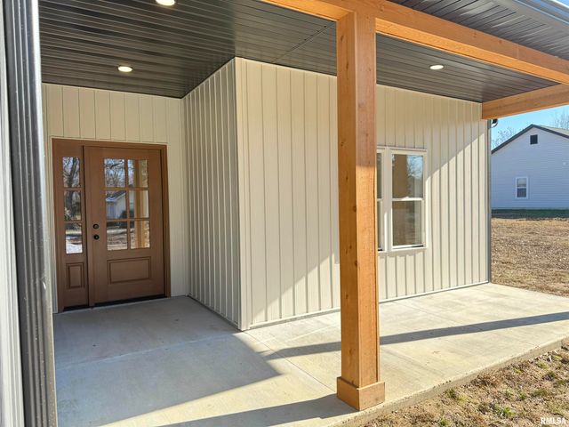 333 S Hanseman Street, Carbondale, IL 62901