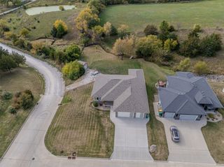 926 S 9th Avenue, Winterset, IA 50273