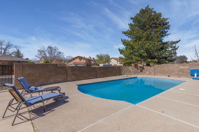 4608 Firewheel Road NW, Albuquerque, NM 87120