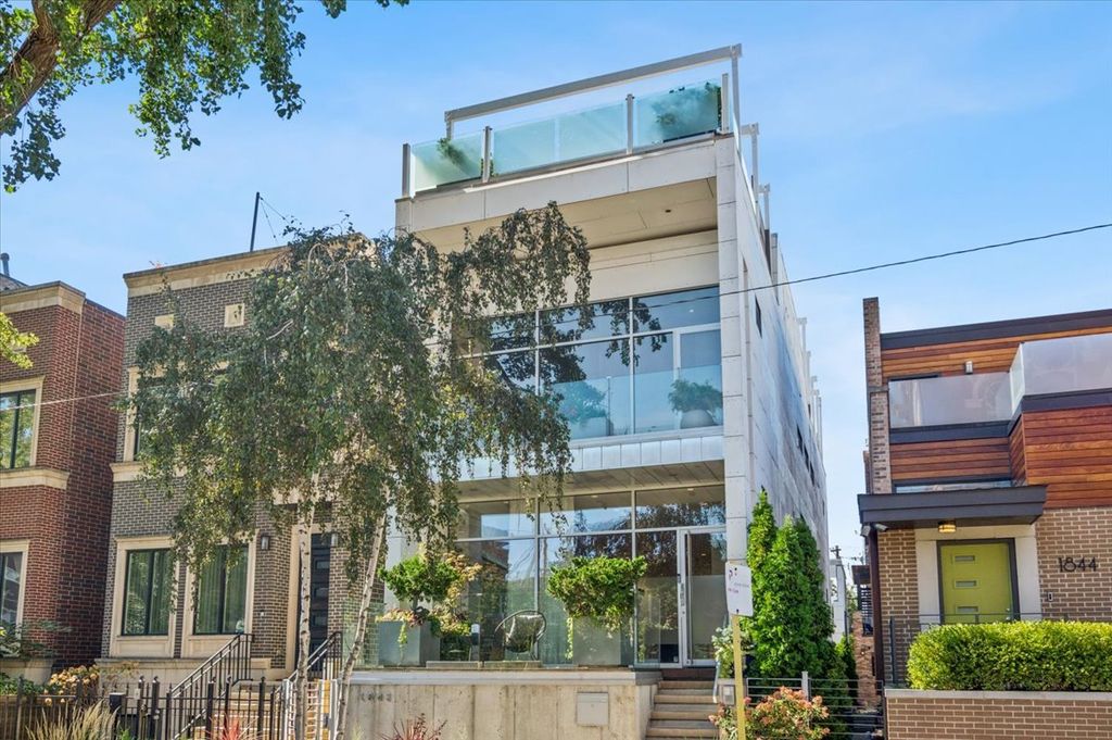 1842 N WOOD Street, Chicago, IL 60622 — photo 2