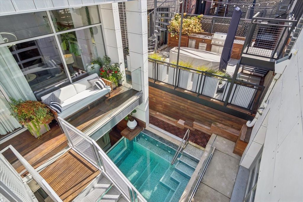 1842 N WOOD Street, Chicago, IL 60622 — photo 3