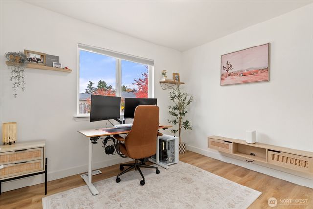 15421 8th Avenue Ct E, Tacoma, WA 98445