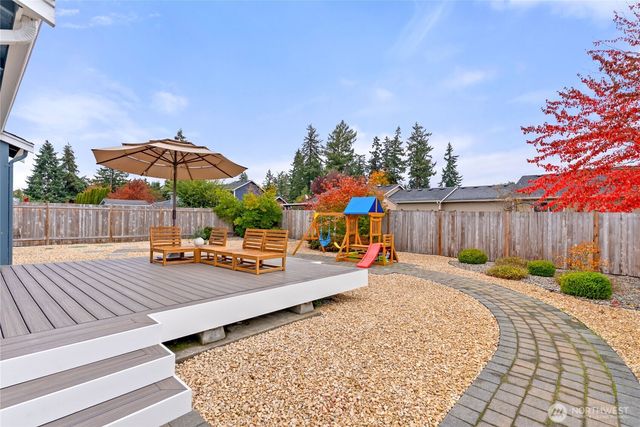 15421 8th Avenue Ct E, Tacoma, WA 98445