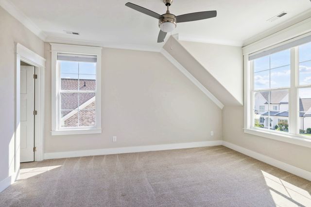 2224 Brakeman Ln, Thompsons Station, TN 37179