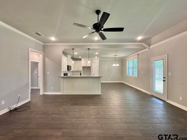 109 Rose Row Lane, Winona, TX 75792