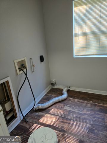 3725 Collier Drive NW, Atlanta, GA 30331