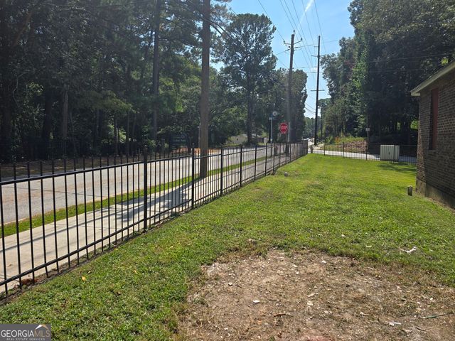 3725 Collier Drive NW, Atlanta, GA 30331