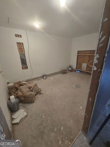 3725 Collier Drive NW, Atlanta, GA 30331