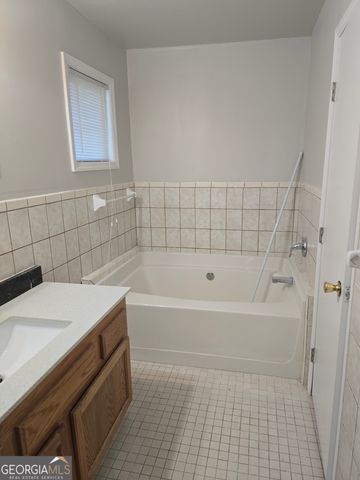 3725 Collier Drive NW, Atlanta, GA 30331