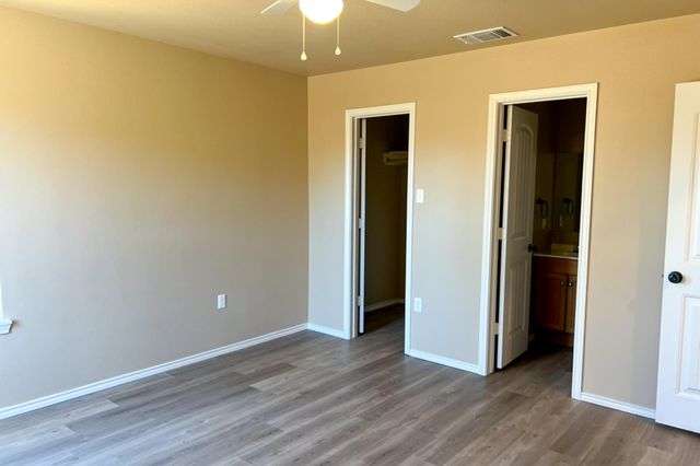 1507 E 14th Street, Lubbock, TX 79403