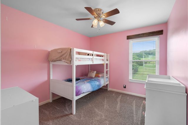 111 Camp Creek Cir, Hendersonville, TN 37075