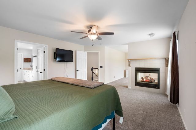 111 Camp Creek Cir, Hendersonville, TN 37075