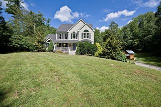 4 Hudson Drive, Kensington, NH 03833